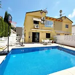 Art House 3br Private Pool Сasa de vacaciones *